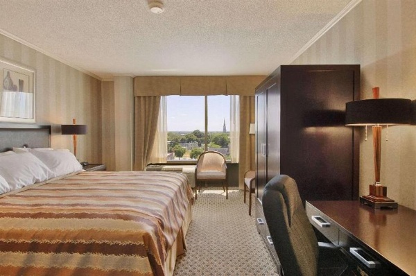 Ramada by Wyndham Augusta Downtown Hotel & Conference Center image 20